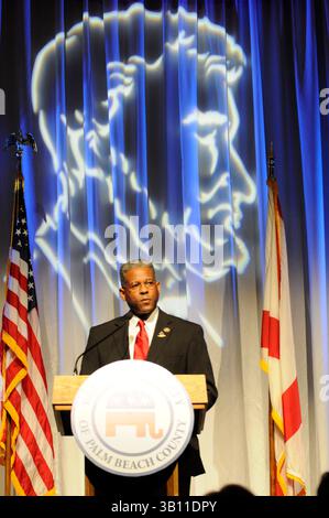 24 février 2011 - West Palm Beach, Floride, États-Unis - ALLEN WEST, membre du Congrès, prend la parole lors du dîner Lincoln Day organisé par Palm Beach Country Republican Party. (Image de crédit : © ; Michele Sandberg/ZUMAPRESS.com) Banque D'Images
