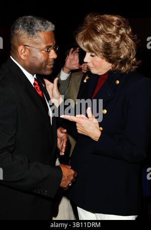 24 février 2011 - West Palm Beach, Floride, États-Unis - le député ALLEN WEST et l'actrice JOANN PFLUG au dîner Lincoln Day organisé par Palm Beach Country Republican Party. (Image de crédit : © ; Michele Sandberg/ZUMAPRESS.com) Banque D'Images