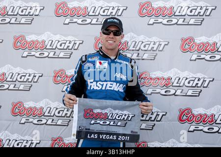 5 mars 2011 - Las Vegas, Nevada, U. S - Carl Edwards (60) remporte le prix Coors Light Pole pour la course Sam's Town 300 au Las Vegas Motor Speedway. (Crédit image : © Stephen A. Arce/ASP/Cal Sport Media/ZUMAPRESS.com) Banque D'Images
