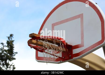 j'ai monté un panier de basket-ball Banque D'Images