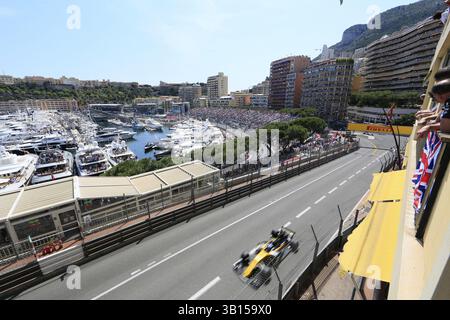 Allée au casino après le virage de Ste Devote, Port Hercule port avec yachts à l'arrière, course de formule 1, formule 1, F1 Grand Prix Monaco 2017 Banque D'Images