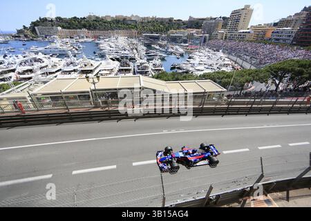 Daniil Kvyat, Toro Rosso, allée au casino, derrière le port Port Hercule avec yachts, formule 1, formule 1, F1 Grand Prix Monaco 2017 Banque D'Images