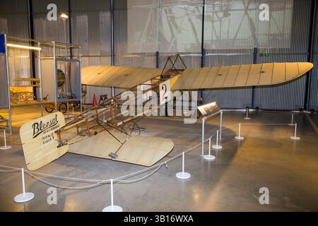 Réplique Blériot XI avion / avion / avion en exposition statique au Brooklands Museum, l'ancienne usine aéronautique à Weybridge, Surrey. ROYAUME-UNI. (139) Banque D'Images