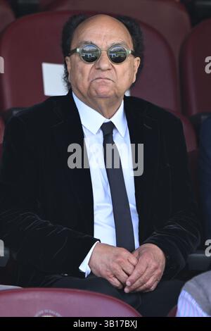 Salerne, Italie. 25 avril 2025. Pendant la Serie B BKT entre US Salernitana 1919 vs Cosenza Calcio au stade Arechi crédit : Agence photo indépendante/Alamy Live News Banque D'Images