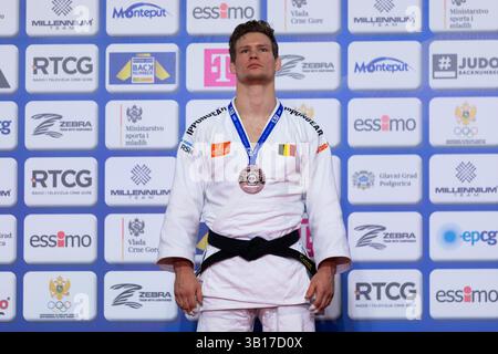 Podgorica, Monténégro. 25 avril 2025. Le belge Matthias casse, vainqueur de la médaille de bronze représentée sur le podium des hommes -81kg, lors des Championnats d'Europe de judo à Podgorica, Monténégro, vendredi 25 avril 2025. Le tournoi se déroule du 23 au 27 avril 2025. BELGA PHOTO NIKOLA KRISTC crédit : Belga News Agency/Alamy Live News Banque D'Images