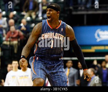 09 février 2011 : le garde-tireur des Bobcats de Charlotte Stephen Jackson (1) réagit au no-call sur le dernier coup du match lors d'un match de basket-ball NBA entre les Bobcats de Charlotte et les Pacers de l'Indiana au Conseco Fieldhouse à Indianapolis, Indiana. Indiana a gagné le match 104-103.(image crédit : © Pat Lovell/Cal Sport Media/ZUMAPRESS.com) Banque D'Images