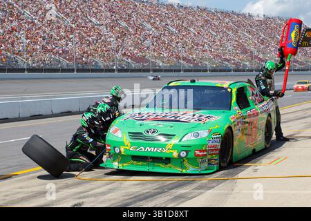 15 août 2010 : Kyle Busch (18 ans) participe à la CARFAX 400 NASCAR Sprint Cup Series au Michigan International Speedway à Brooklyn, Michigan. (Crédit image : © Rick Osentoski/Cal Sport Media/ZUMApress.com) Banque D'Images