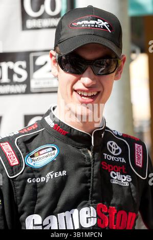 20 novembre 2010 - Homestead, Floride, États-Unis - samedi entraînement NASCAR pour Ford 400 grand événement au Homestead Miami Speedway. #20 JOEY LOGANO -Team Home Depot Toyota (crédit image : © Michele Sandberg/ZUMApress.com) Banque D'Images