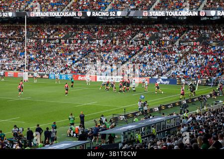 Match de rugby, Championnat de France de Rugby Club masculin, Top 14, Reale Arena, stade municipal d'Anoeta, site sportif situé à San Sebastián, Gipuzkoa, pays Basque, Espagne. Banque D'Images