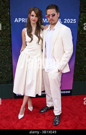 Barbara Palvin mit Ehemann Dylan Sprouse BEI der Eröffnung der Universal Fan Fest Nights in den Universal Studios Hollywood. Universal City, 25.04.2025 Banque D'Images