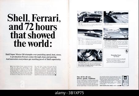 Une publicité à double page des années 1960 pour Shell Super Motor Oil. Banque D'Images