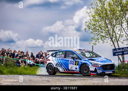 02 CAMILLI Eric, DE LA HAYE Thibault, Hyundai i20N Rally2, compétition 2C, action lors du Rallye Rhône Charbonnières 2025, 2ème manche du Championnat de France des Rallyes 2025, du 24 au 26 avril à Charbonnières-les-bains, France - photo Bastien Roux / DPPI Banque D'Images