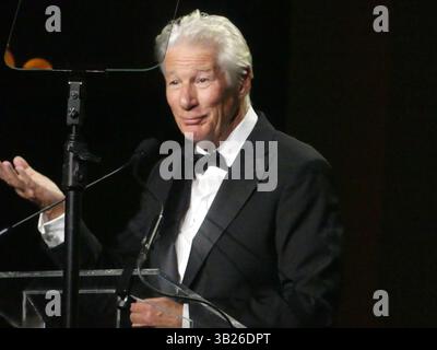 The Glasshouse, Twelenth Avenue, Manhattan New York, NY 10022. 26 avril 2025. Légende hollywoodienne Richard Gere est en tête d'affiche d'un dîner historique du 122e anniversaire de l'Explorers Club 2025 - Paradise Found - à New York. Crédit : ©Julia Mineeva/EGBN News/Alamy Live News crédit : Julia Mineeva/EGBN TV News/Alamy Live News/Alamy Live News Banque D'Images
