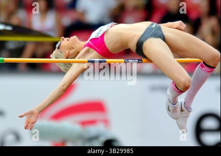 28 août 2009 - la sauteuse en hauteur allemande Ariane Friedrich quitte la barre lors d'une action au stade Letzigrund de la Weltklasse ZÅ¸Rich à Zurich, en Suisse. (Crédit image : © John Middlebrook/Cal Sport Media/ZUMA Press) Banque D'Images