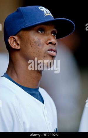 09 septembre 2009- Milwaukee, WI. Miller Park..Milwaukee Brewers Alcides Escobar #21..Milwaukee Brewers a perdu contre les Cardinals de St Louis 1-5, les Cardinals ont balayé les Brewers dans une série de 3 matchs à Miller Park..Mike McGinnis / CSM (crédit image : © Mike McGinnis/Cal Sport Media/ZUMA Press) Banque D'Images