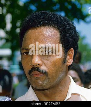 3 avril 2015 - Washington, District of Columbia, États-Unis d'Amérique - Washington, DC. 1995.Rév. Portrait de Jeese Jackson. . Jesse Louis Jackson, Sr. (né Jesse Louis Burns le 8 octobre 1941) est un militant américain des droits civiques et ministre baptiste. Il a été candidat à l'investiture présidentielle démocrate en 1984 et 1988 et a été sénateur fantôme des États-Unis pour le district de Columbia de 1991 à 1997. Il est le fondateur des organisations qui ont fusionné pour former Rainbow/PUSH. L'ancien représentant des États-Unis Jesse Jackson, Jr. est son fils aîné. . Crédit : Mark Reinstein (crédit image : © Mark Banque D'Images