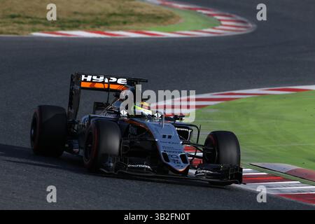 23 février 2016 - Barcelone, Espagne - Sergio Perez (MEX), Sahara Force India F1 Team, F1 Testing 2016, circuit de Catalunya. (Crédit image : © Daniele Paglino/ZUMA Wire/ZUMAPRESS.com) Banque D'Images