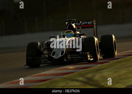 23 février 2016 - Barcelone, Espagne - Sergio Perez (MEX), Sahara Force India F1 Team, F1 Testing 2016, circuit de Catalunya. (Crédit image : © Daniele Paglino/ZUMA Wire/ZUMAPRESS.com) Banque D'Images