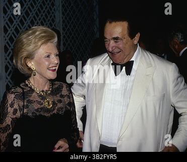8 février 2015 - Washington, District of Columbia, États-Unis d'Amérique - Washington, DC. 6-20-1989.Pamela Harriman et Robert Maxwell à la collecte de fonds caritative ''Childhelp''..crédit : Mark Reinstein (crédit image : © Mark Reinstein via ZUMA Wire) Banque D'Images