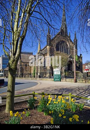 Royaume-Uni, West Yorkshire, Leeds, Université de Leeds, église Trinity St David. Banque D'Images