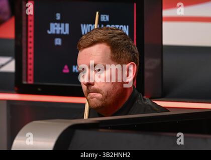 Sheffield, Royaume-Uni. 27 avril 2025. Ben Woollaston lors de son match du Round 2 contre si Jiahui lors du Halo World Championship 2025 au Crucible, Sheffield. Le crédit photo devrait se lire : Cody Froggatt/Sportimage crédit : Sportimage Ltd/Alamy Live News Banque D'Images