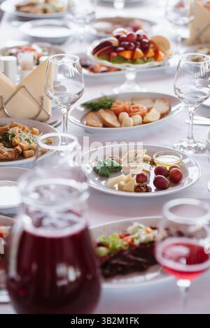 table de table, en-cas légers en gros plan Banque D'Images