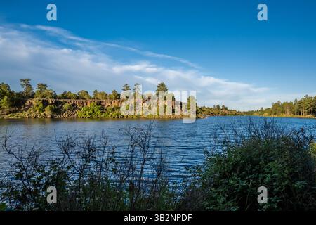 Vue imprenable sur la zone de loisirs de Fool Hollow Lake, Arizona Banque D'Images