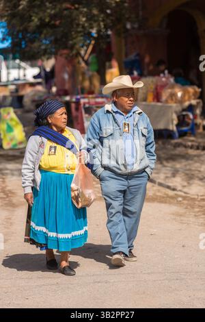 3 janvier 2016 - Atotonilco, Guanajuato, Mexique - les pèlerins religieux mexicains et les pénitents se rendent au Sanctuaire d'Atotonilco, et important sanctuaire catholique à Atotonilco, Mexique. (Crédit image : © Richard Ellis via ZUMA Wire) Banque D'Images