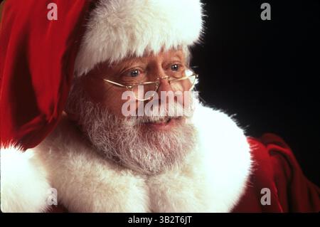 15 juin 1994 - ..... IMAGES FIXES DE 'MIRACLE SUR LA 34TH STREET' AVEC 1994, RICHARD ATTENBOROUGH, PÈRE NOËL, NOËL, BARBE, VERRES EN 1994..DIVERS. (Crédit image : © Snap/Entertainment Pictures via ZUMA Press) Banque D'Images