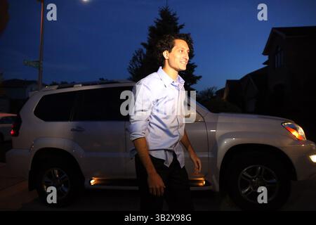 23 septembre 2015 - Addison, il, USA - Mario Casciaro arrive chez sa sœur à Addison le mercredi 23 septembre 2015 après avoir été libéré du centre correctionnel de Menard. (Crédit image : © Brian Cassella/TNS via ZUMA Wire) Banque D'Images