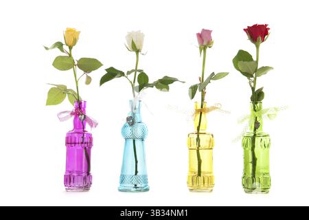 Unique dans peu colorés roses vases en verre Banque D'Images