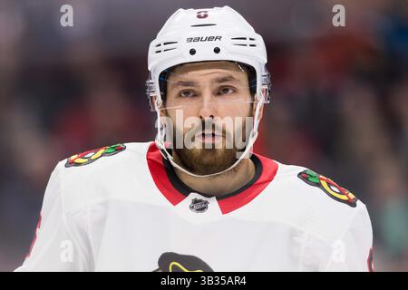 09 janvier 2018 : Nick Schmaltz (8 ans), centre des Blackhawks de Chicago, lors du match de la LNH entre les Blackhawks de Chicago et les sénateurs d'Ottawa au Centre Canadian Tire à Ottawa, Canada. Daniel Lea/CSM(image de crédit : &copy ; Daniel Lea/CSM via ZUMA Wire) Banque D'Images
