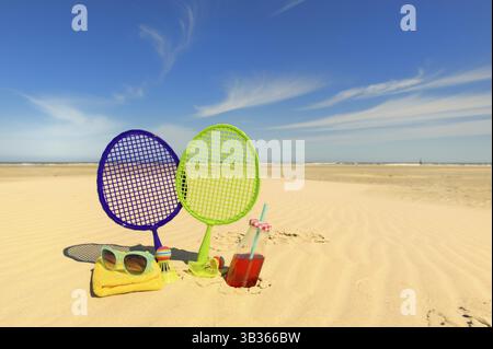 Jeu de tennis de plage pour les loisirs Banque D'Images