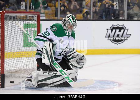 15 janvier 2018 : Kari Lehtonen (32 ans), gardienne des Stars de Dallas, se réchauffe avant le match de la LNH entre les Stars de Dallas et les Bruins de Boston qui se tient au TD Garden, à Boston, Mass. Les Stars battent les Bruins 3-2 en prolongation. Eric Canha/CSM(image de crédit : &copy ; Eric Canha/CSM via ZUMA Wire) Banque D'Images