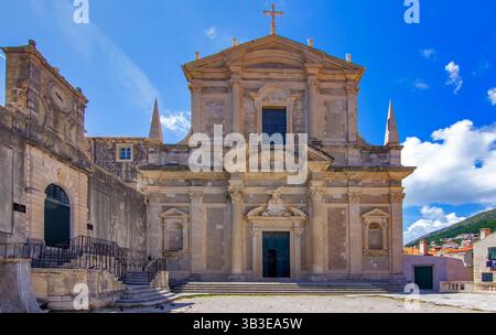 Vue extérieure de l'église Saint Ignace à Dubrovnik, Croatie Banque D'Images