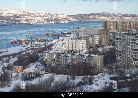 MOURMANSK, RUSSIE - 11 MARS 2025 : jour de mars à Mourmansk Banque D'Images