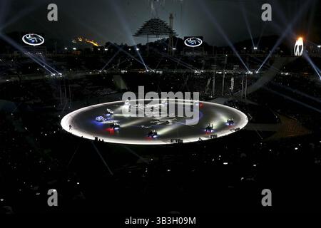 25 février 2018 - Pyeongchang, GANGWON, CORÉE DU SUD - 25 février 2018 - Pyeongchang, Corée du Sud - des artistes se produisent pendant le segment de Pékin lors de la cérémonie de clôture des Jeux Olympiques d'hiver de PyeongChang 2018 au stade Olympique de Pyeongchang à Pyeongchang, Corée du Sud. (Crédit image : © GMC via ZUMA Wire) Banque D'Images