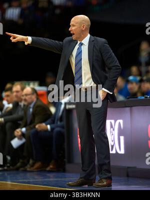 20 janvier 2018 - Newark, New Jersey, États-Unis - Kevin Willard, entraîneur-chef de Seton Hall, en deuxième mi-temps entre les Mousquetaires de Xavier et les Pirates de Seton Hall au Prudential Center à Newark, New Jersey. #11Xavier bat #19Seton Hall 73-64. Duncan Williams/CSM(image de crédit : &copy ; Duncan Williams/CSM via ZUMA Wire) Banque D'Images