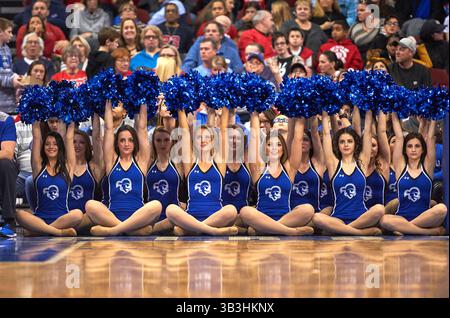 20 janvier 2018 - Newark, New Jersey, États-Unis - pom-pom-pom-pom Seton Hall pendant le match entre les Mousquetaires de Xavier et les Pirates de Seton Hall au Prudential Center de Newark, New Jersey. #11Xavier bat #19Seton Hall 73-64. Duncan Williams/CSM(image de crédit : &copy ; Duncan Williams/CSM via ZUMA Wire) Banque D'Images