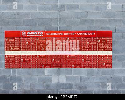 St Helens Rugby League Club. Plaque Wall of Legends sur le mur du stade. Banque D'Images
