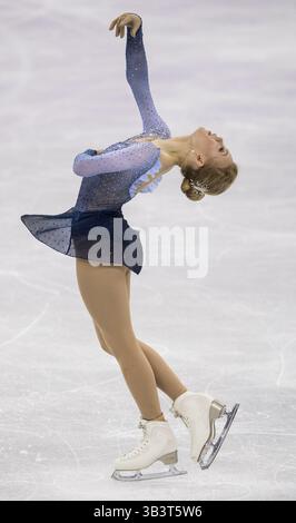 23 février 2018 - Gangneung, Corée du Sud - EMMI PELTONEN, patineur artistique de l'équipe finlandaise, 18 ans, en action lors du patinage simple féminin patinage libre à la patinoire de Gangneung lors des Jeux olympiques d'hiver de Pyeongchang 2018. Emmi est deux fois champion national finlandais et a terminé dans le top dix des Championnats d'Europe 2018. Née le 19 novembre 1999 à Nashville, Tennessee, USA et elle a commencé à patiner en 2002. Emmi est membre du club de patinage Järvenpään SC. (Crédit image : © Daniel A. Anderson via ZUMA Wire) Banque D'Images