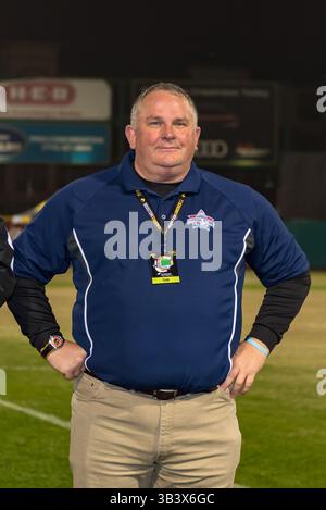 4 février 2018 - Sugar Land, Texas, États-Unis - Matt Robinette, membre des forces armées américaines, président des Capitals, est honoré avant le match de rugby de la Ligue majeure entre la Capital Rugby Union et les SaberCats de Houston le 3 février 2018 au Constellation Field à Sugar Land, Texas. (Crédit image : © Maria Lysaker via ZUMA Wire) Banque D'Images
