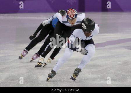 10 février 2018 - Pyeongchang, CORÉE - Maame Biney (États-Unis) dans les manches courtes du 500m dames pendant les Jeux Olympiques d'hiver de Pyeongchang 2018. (Crédit image : © David McIntyre via ZUMA Wire) Banque D'Images