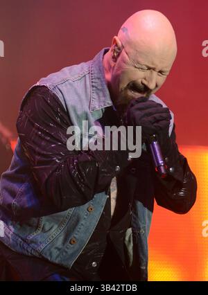 16 juillet 2015 - Oshkosh, Wisconsin, États-Unis - le chanteur ROB HALFORD du groupe JUDAS PRIEST se produit en concert au festival Rock USA à Oshkosh, Wisconsin (crédit image : © Ricky Bassman/ZUMA Wire) Banque D'Images