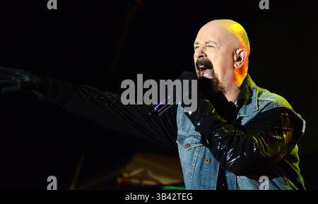 16 juillet 2015 - Oshkosh, Wisconsin, États-Unis - le chanteur ROB HALFORD du groupe JUDAS PRIEST se produit en concert au festival Rock USA à Oshkosh, Wisconsin (crédit image : © Ricky Bassman/ZUMA Wire) Banque D'Images