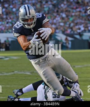 20 septembre 2015 - Philadelphie, PA, USA - Dallas Cowboys Tight End Gavin Escobar (89) est incapable d'entrer dans la zone End le dimanche 20 septembre 2015, au Lincoln Financial Field à Philadelphie. (Crédit image : © Paul Moseley/TNS via ZUMA Wire) Banque D'Images