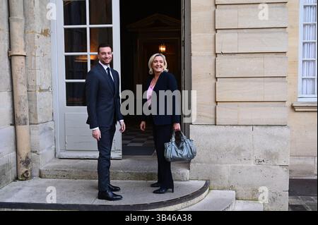 Paris, France. 30 avril 2025. Interview de Marine LePen, Jordan Bardella et François Bayrou sur l'introduction de la représentation proportionnelle à l'Hôtel de Matignon, 30 avril 2025 - 30/04/2025 - France/Paris - Julien Mattia/le Pictorium crédit : LE Pictorium/Alamy Live News Banque D'Images