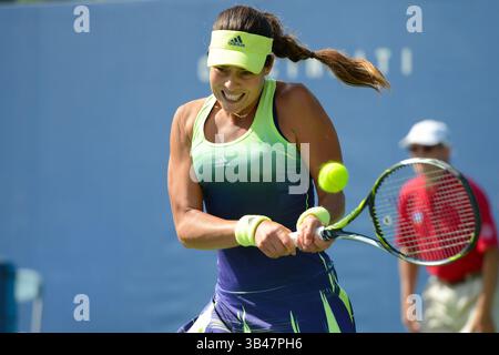 20 août 2015 - Mason, Ohio, États-Unis - Ana IVANOVIC de Serbie en action dans son match contre S.Stephens au Western & Southern Open à Mason Ohio le jeudi 20 août 2015 (image crédit : © Christopher Levy via ZUMA Wire) Banque D'Images