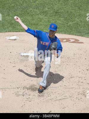 18 mai 2014 - Washington, District of Columbia, États-Unis - le lanceur des mets de New York Zack Wheeler (45) travaille en deuxième manche contre les Nationals de Washington au Nationals Park à Washington, DC le dimanche 18 mai 2014. (Crédit image : ©Ron Sachs/CNP via ZUMA Wire) Banque D'Images