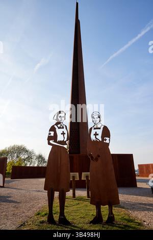 Centre international de commandement des bombardiers Mémorial des femmes en guerre inauguré en 2018, le Centre international de commandement des bombardiers (IBCC) est un mémorial et un interprète Banque D'Images